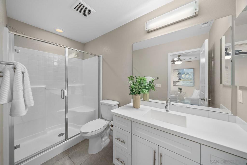 11317 Zapata Ave 9