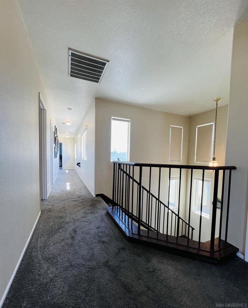 1374 Rabbit Peak Way