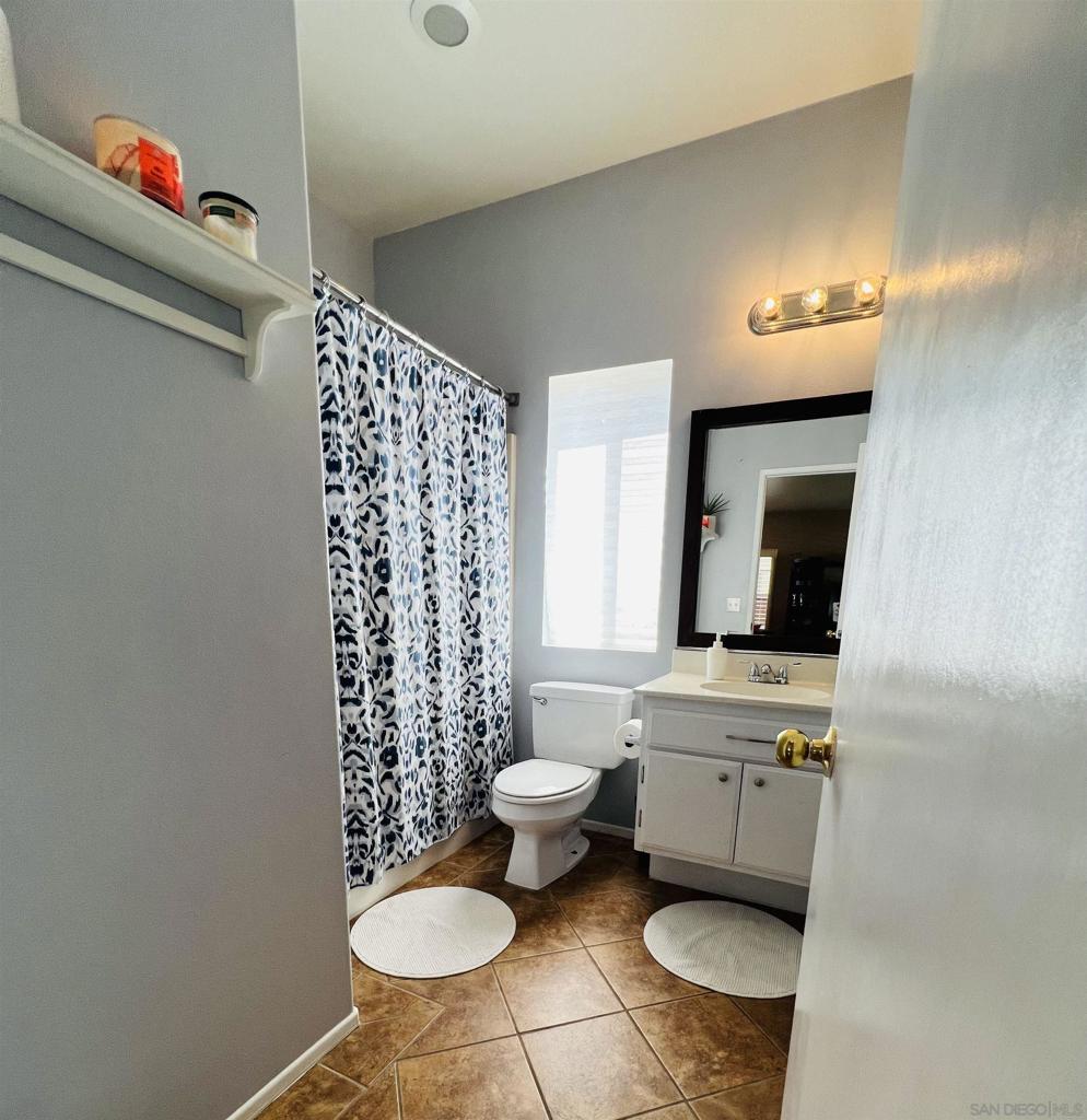 1374 Rabbit Peak Way