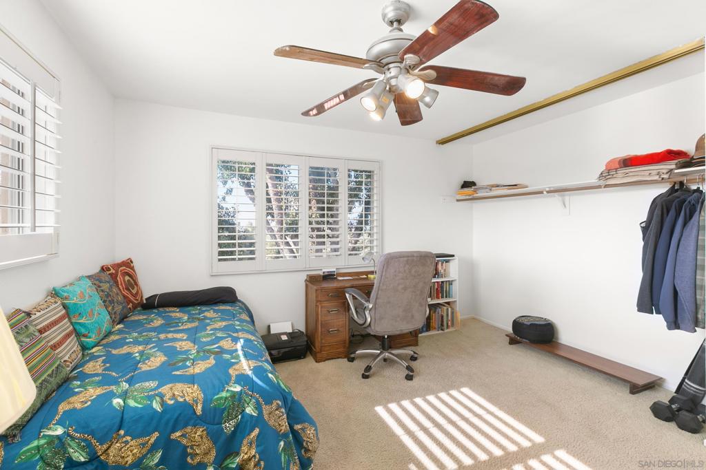 32036 Del Cielo Oeste 4D