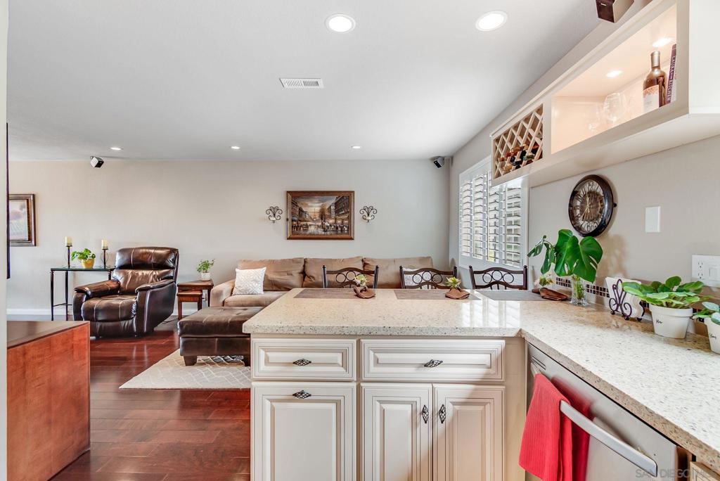 4083 Porte De Palmas 107