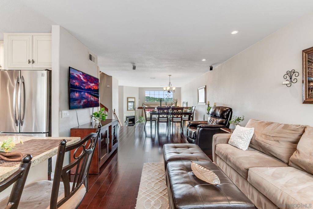 4083 Porte De Palmas 107