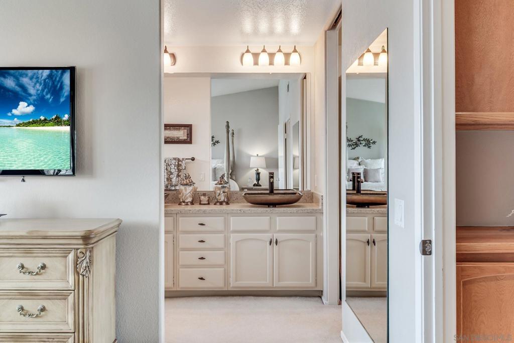 4083 Porte De Palmas 107