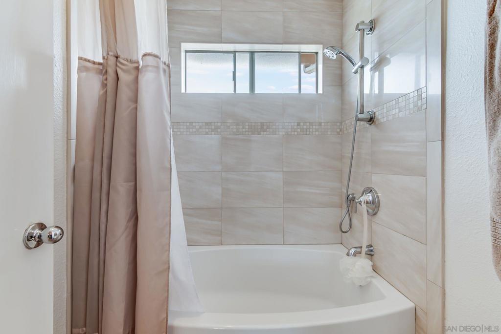 4083 Porte De Palmas 107