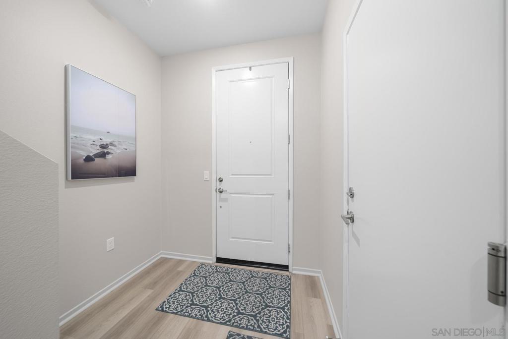 5264 Beachfront Cove St 218