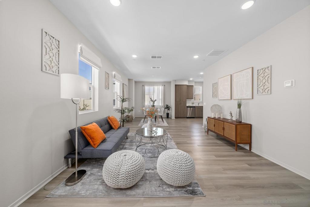 5264 Beachfront Cove St 218