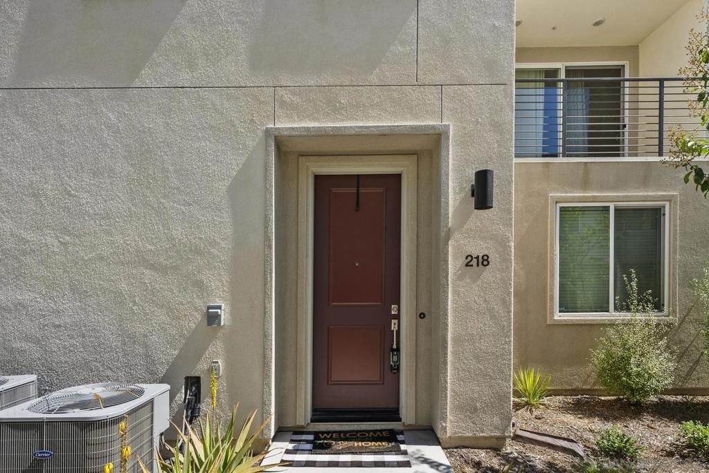 5264 Beachfront Cove St 218