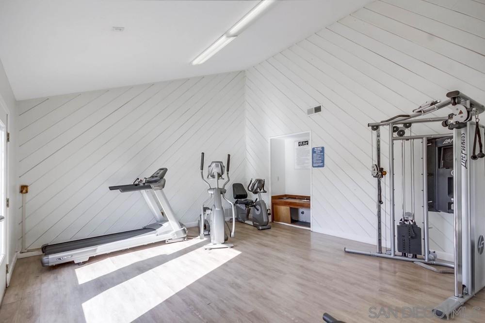 2950 Alta View Dr H105