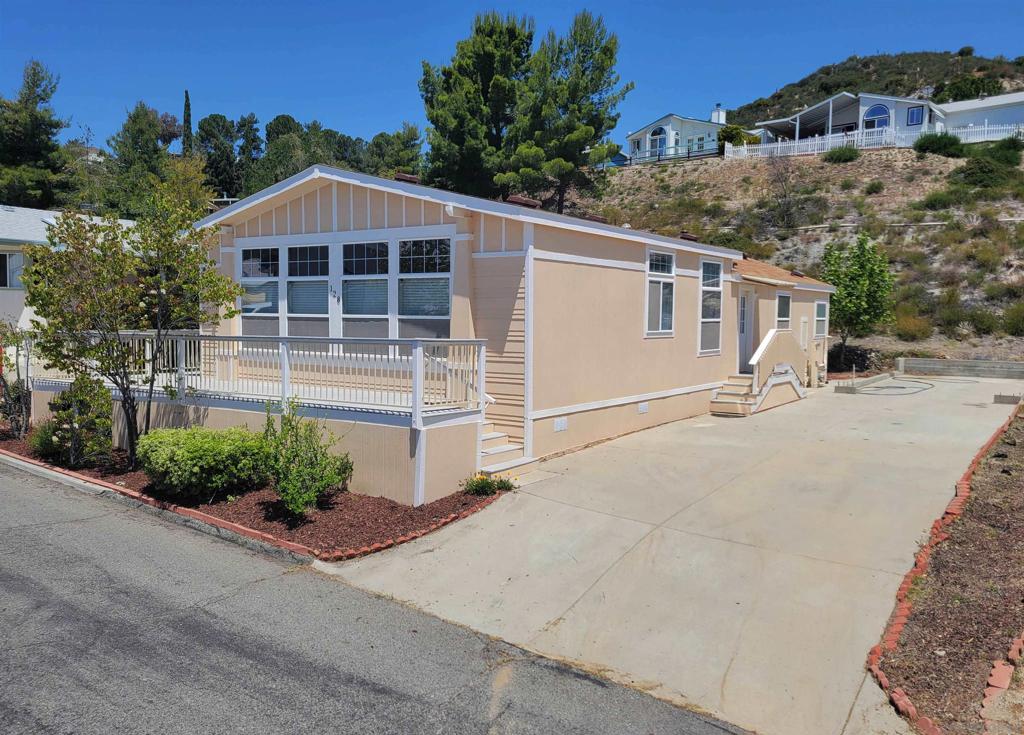 35109 Highway 79 128