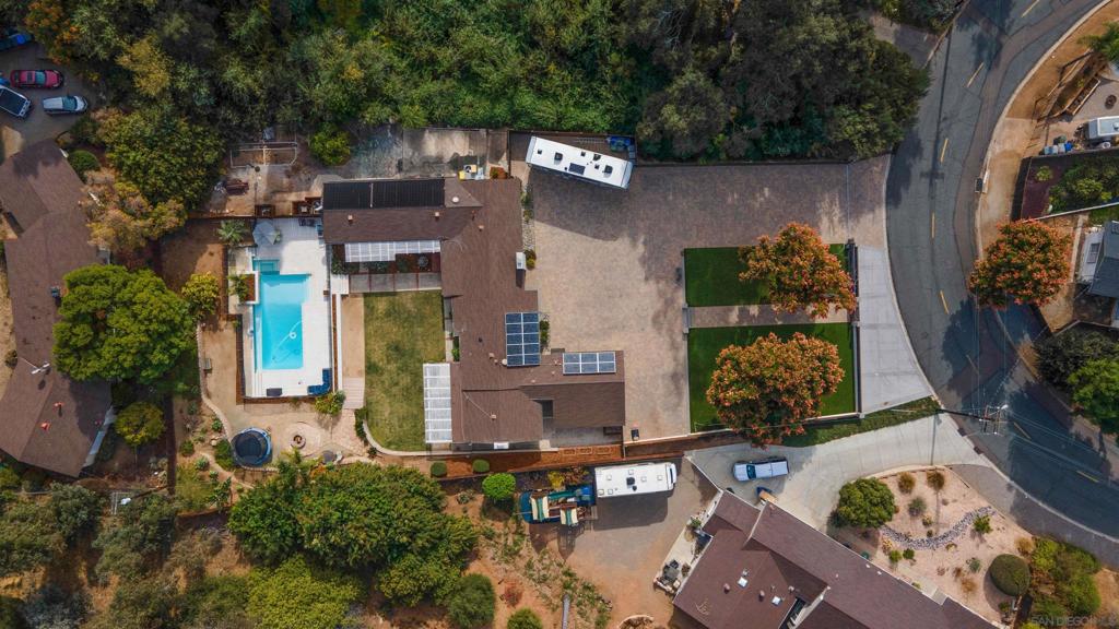 9248 Shirley Dr