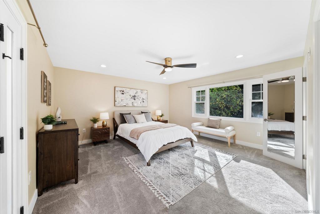 9248 Shirley Dr