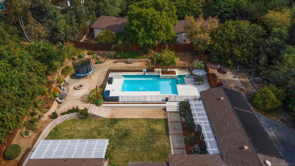 9248 Shirley Dr