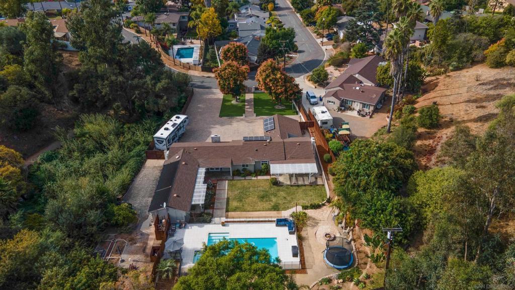 9248 Shirley Dr