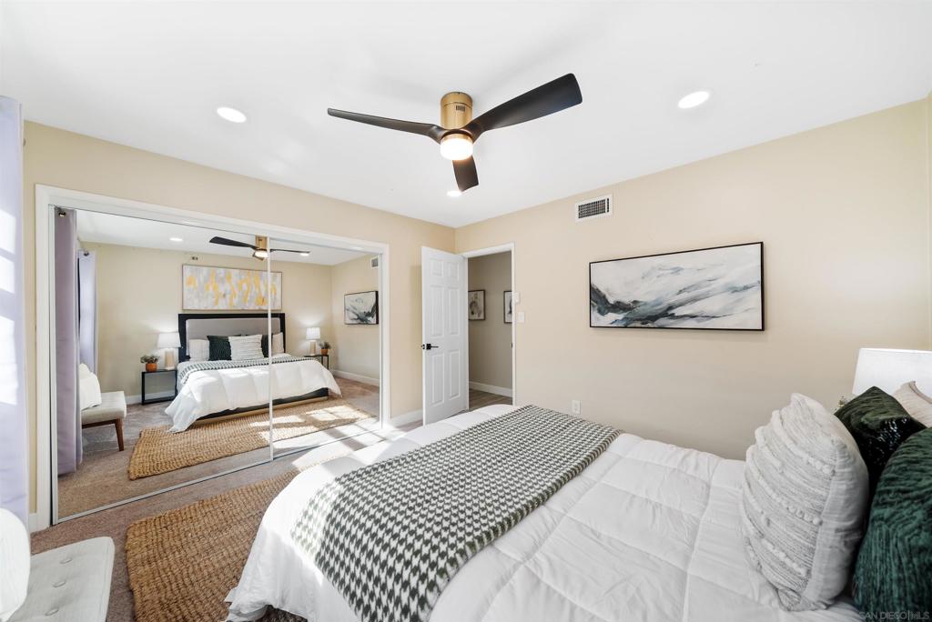 9248 Shirley Dr