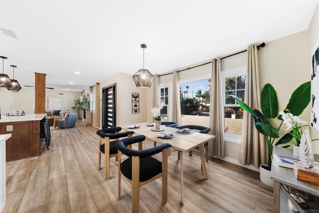 9248 Shirley Dr