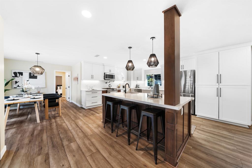 9248 Shirley Dr