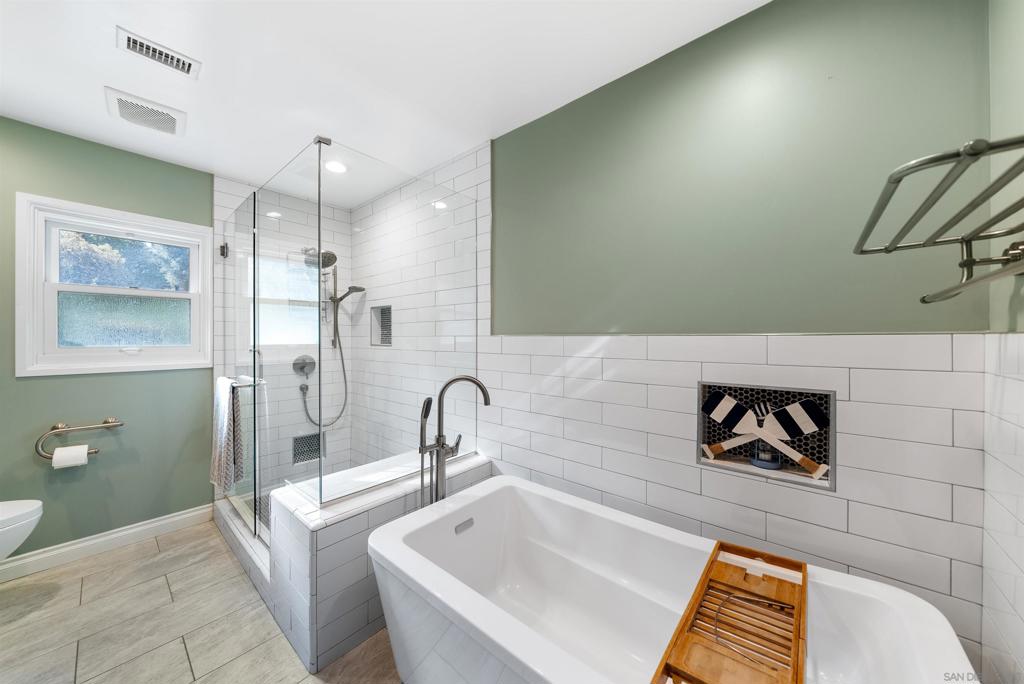9248 Shirley Dr