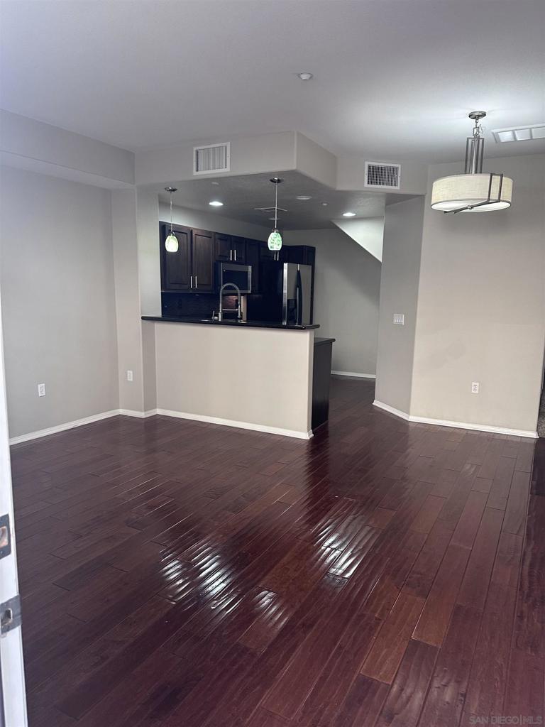 7725 El Cajon Blvd 10