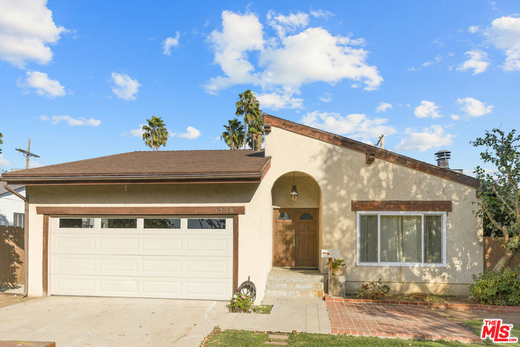 2710 Granville Avenue