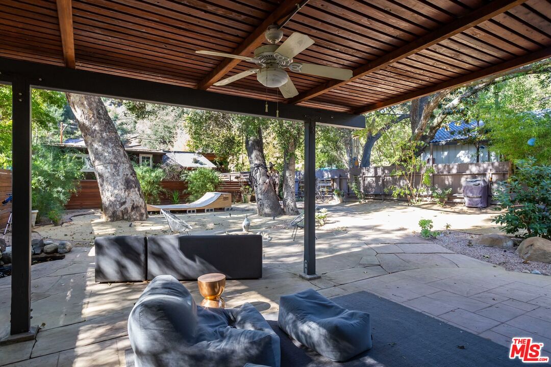 1314 Old Topanga Canyon Rd