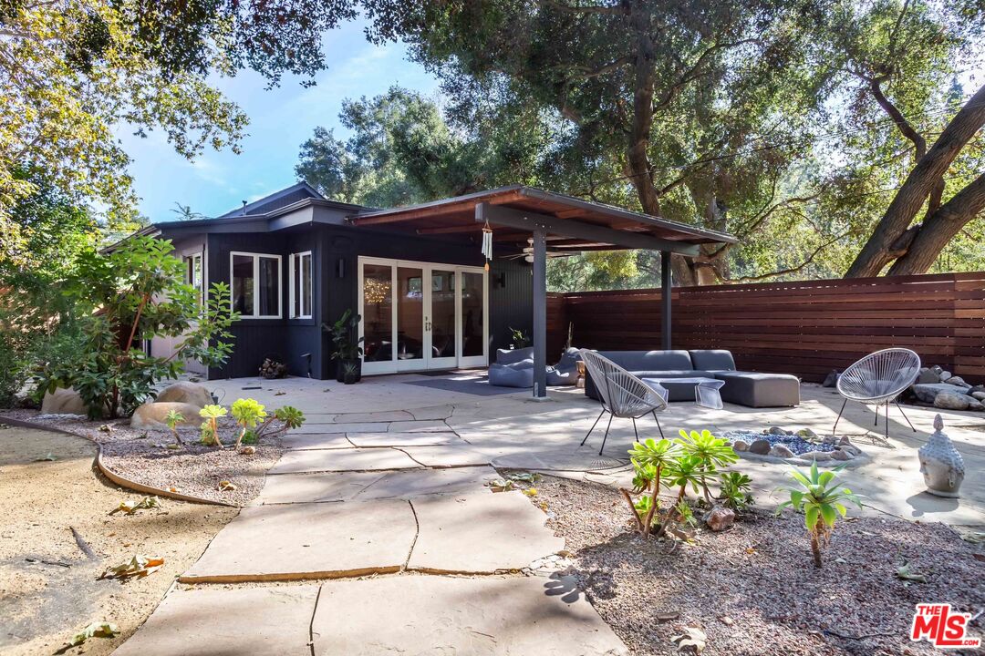 1314 Old Topanga Canyon Rd