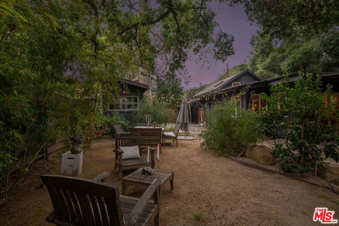 1314 Old Topanga Canyon Rd