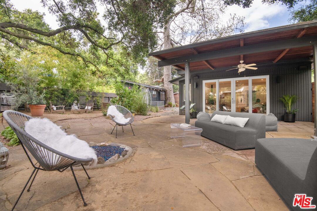 1314 Old Topanga Canyon Rd