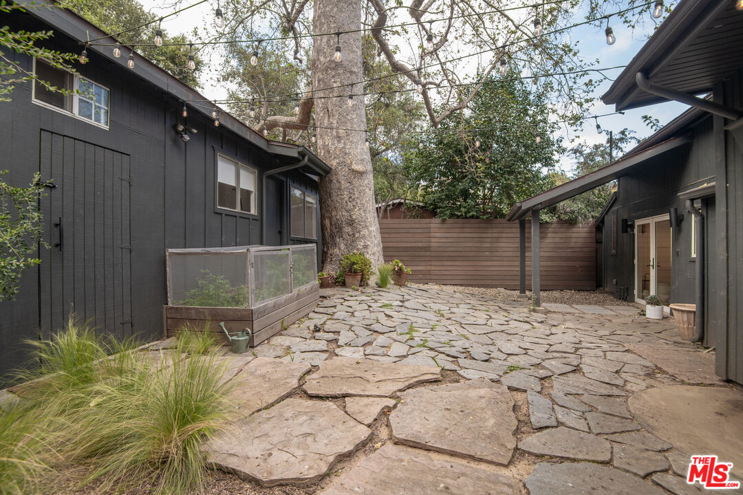1314 Old Topanga Canyon Rd