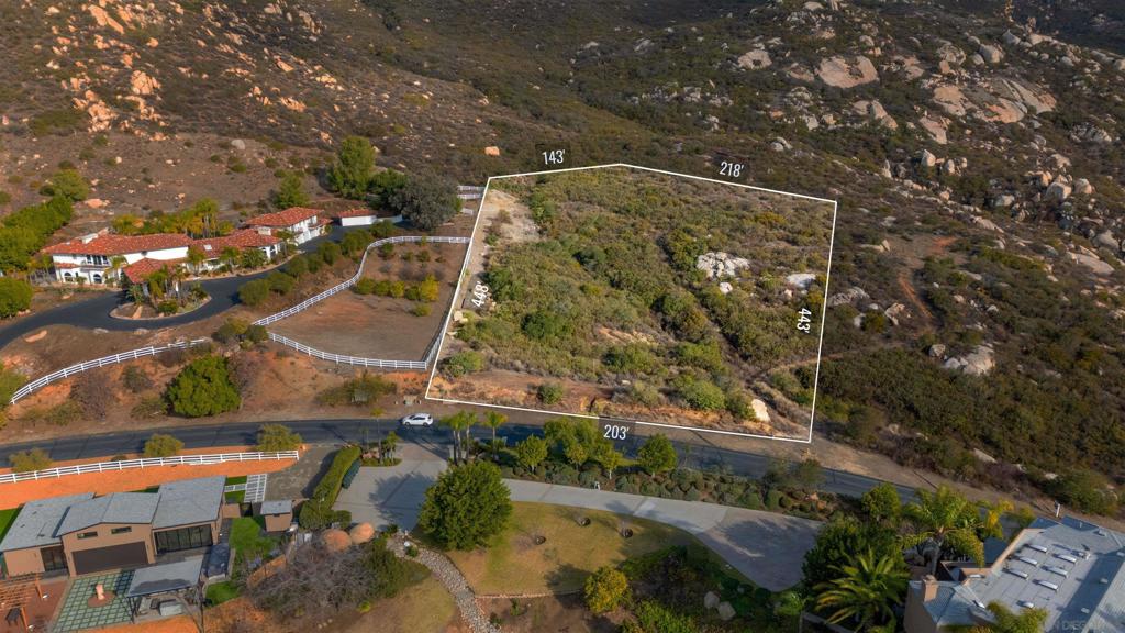 87 Presilla Dr