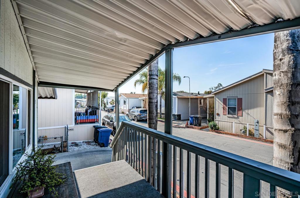 255 E Bradley Avenue 13