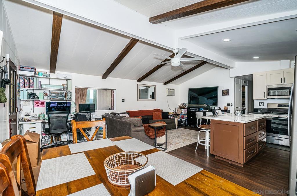 255 E Bradley Avenue 13