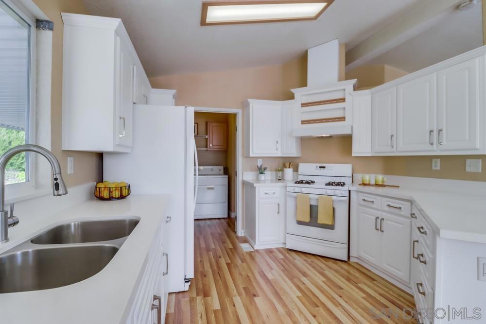 12250 Vista Del Cajon Rd SPC 25