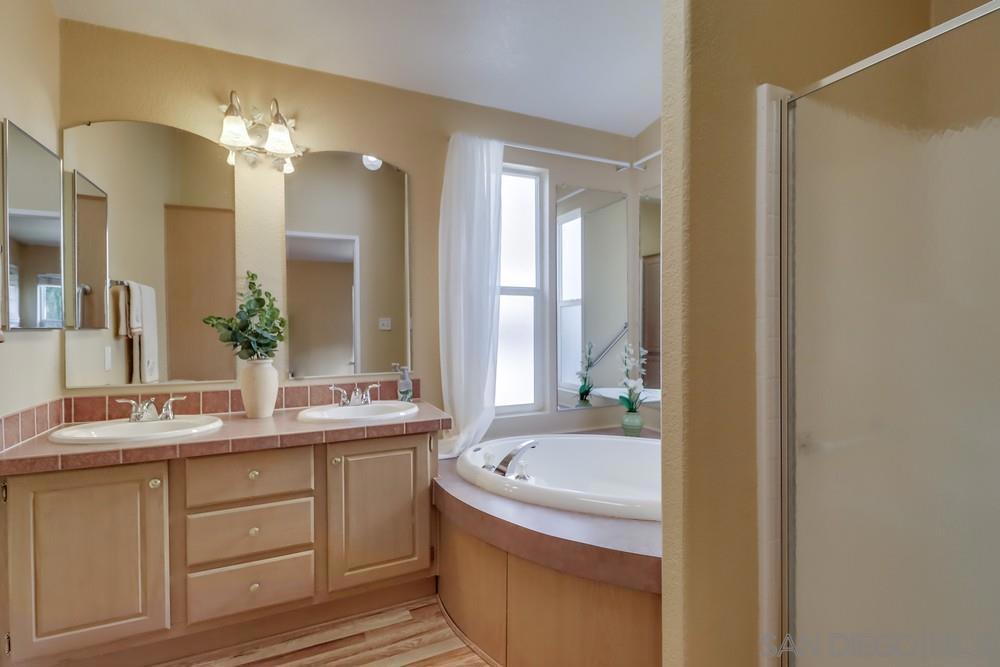 12250 Vista Del Cajon Rd SPC 25