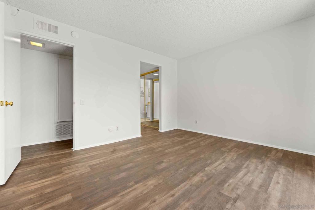 3645 Avocado Village Ct 104