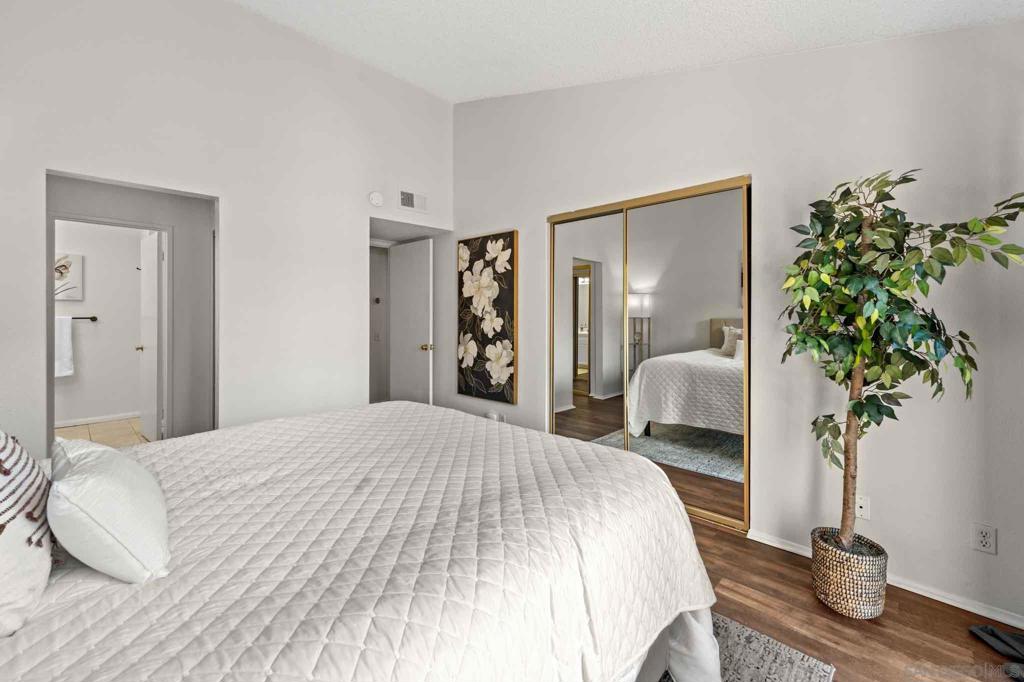 3645 Avocado Village Ct 104