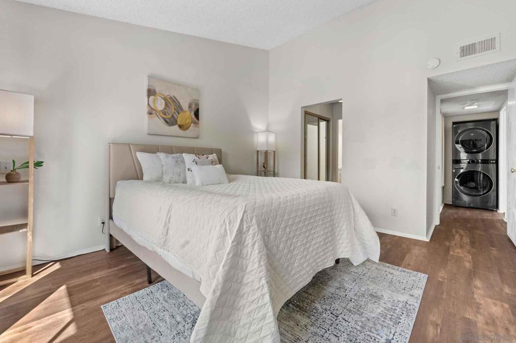 3645 Avocado Village Ct 104