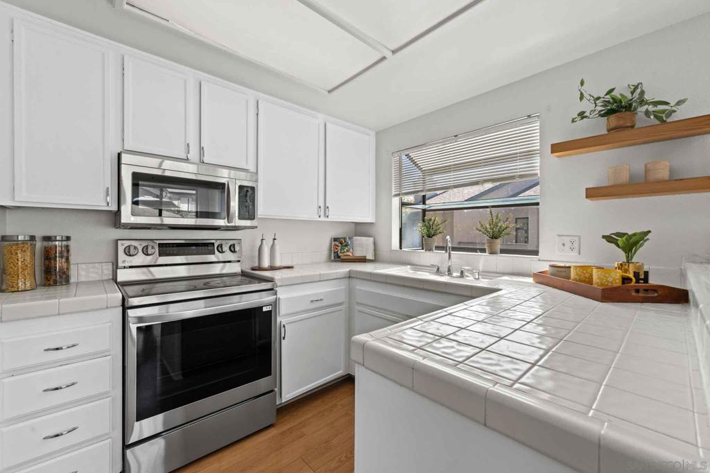 3645 Avocado Village Ct 104