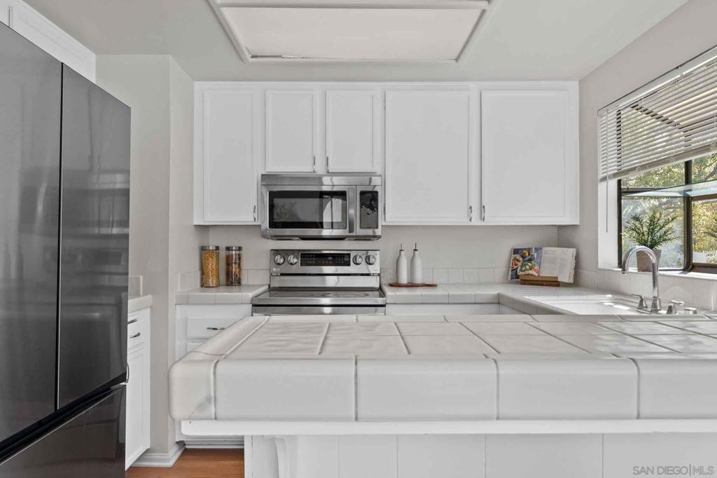 3645 Avocado Village Ct 104