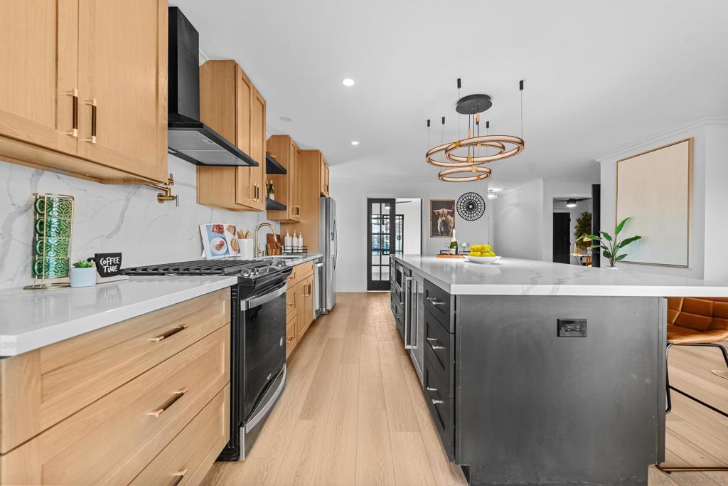 4505 La Cuenta Dr