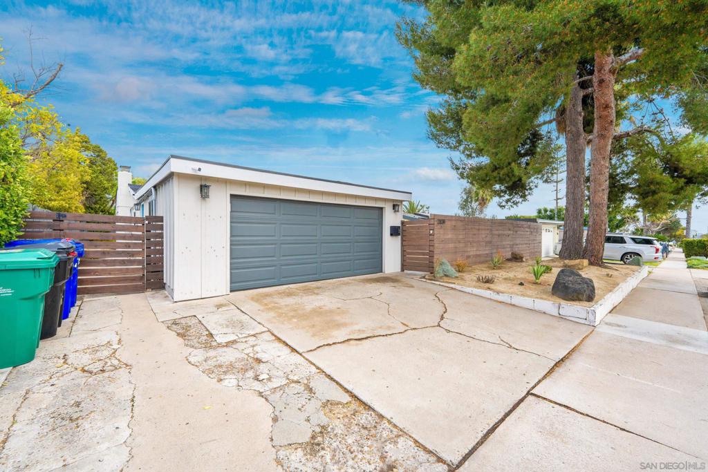 2839 Mission Village Dr