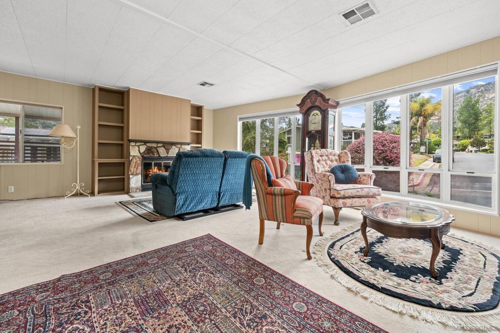 8975 Lawrence Welk Dr SPC 417