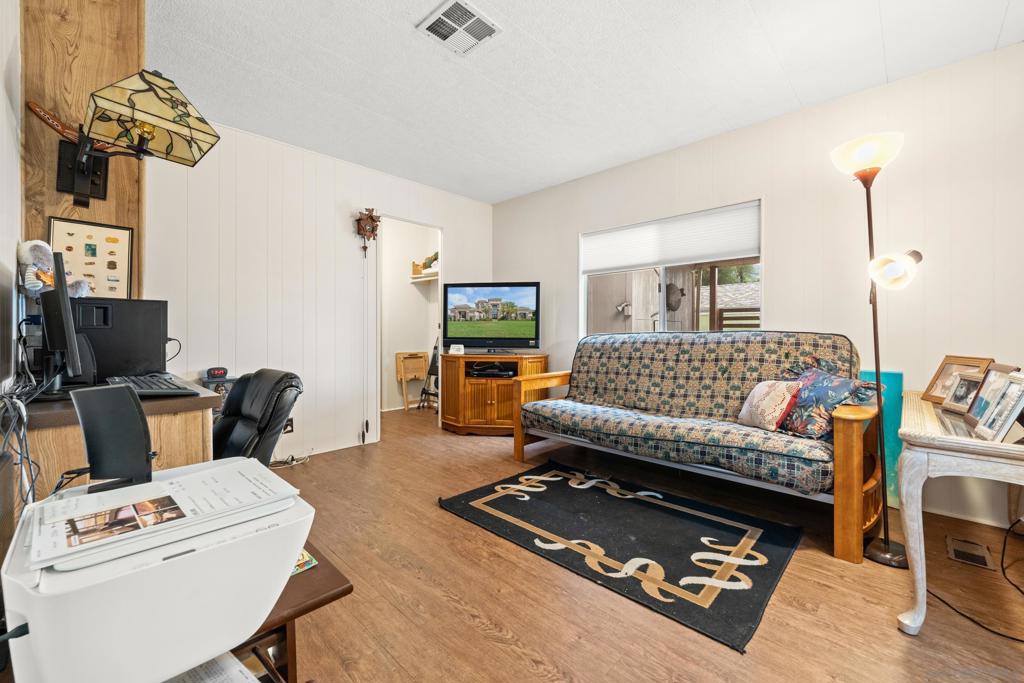 8975 Lawrence Welk Dr SPC 417