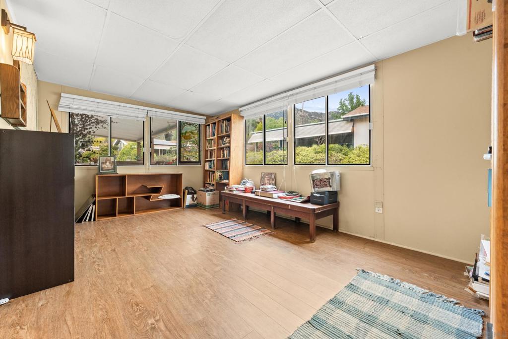 8975 Lawrence Welk Dr SPC 417