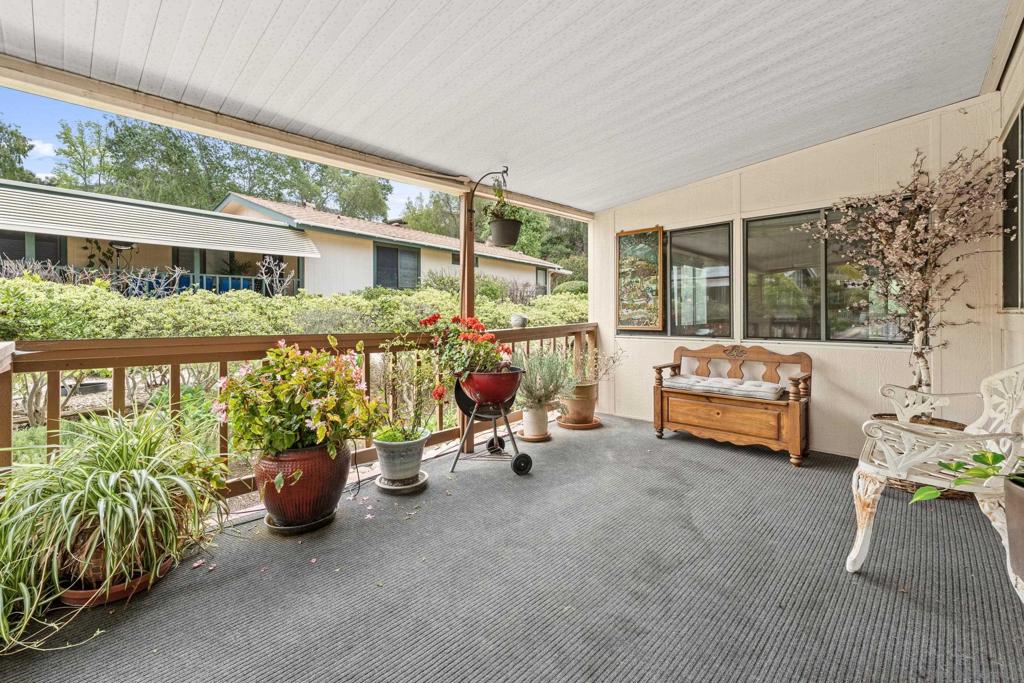 8975 Lawrence Welk Dr SPC 417