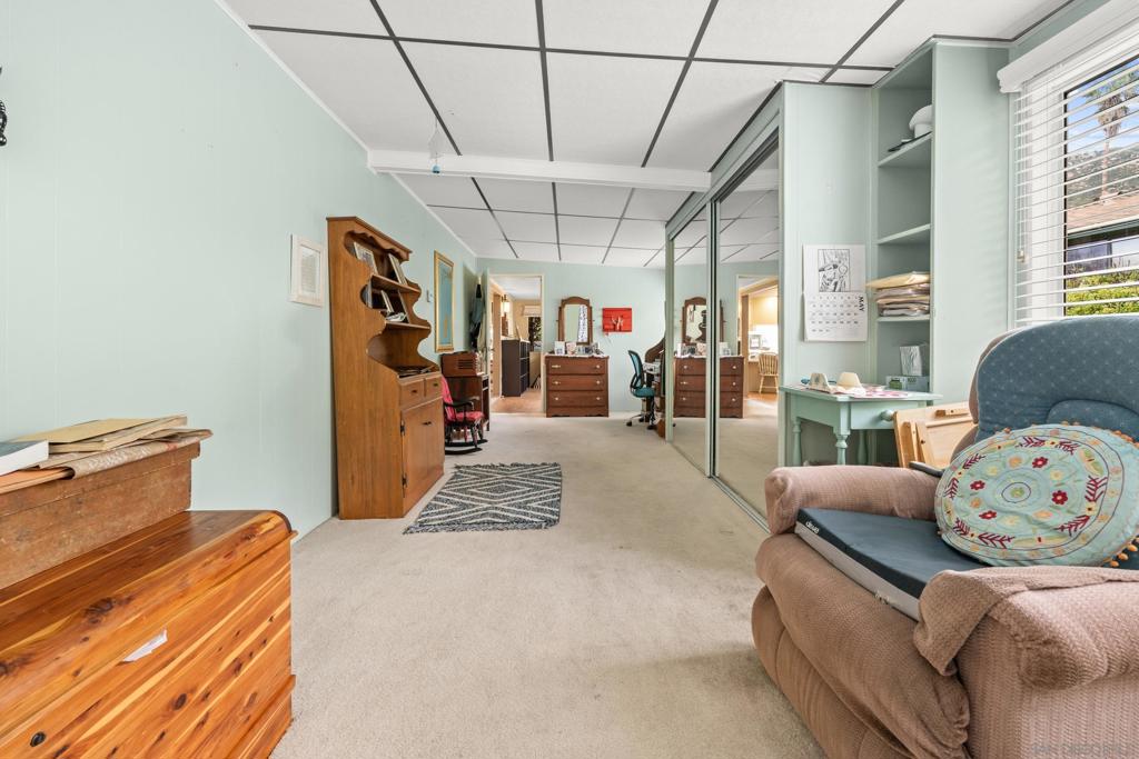 8975 Lawrence Welk Dr SPC 417