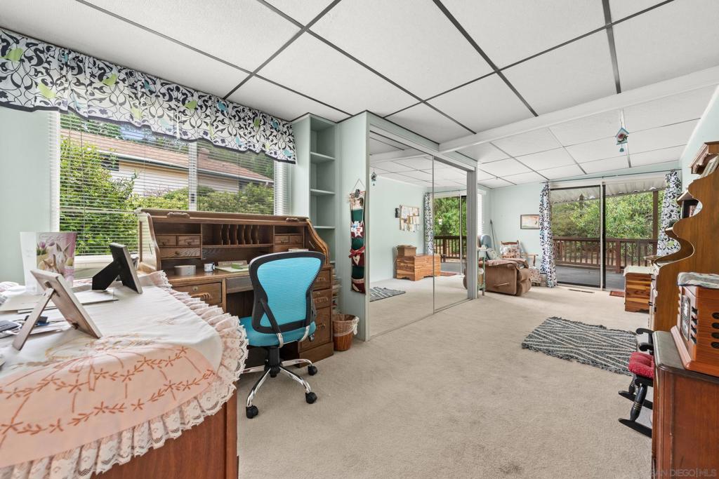 8975 Lawrence Welk Dr SPC 417