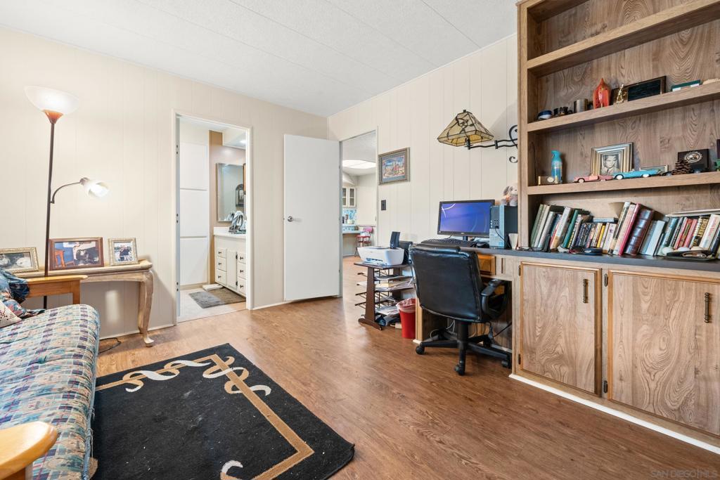 8975 Lawrence Welk Dr SPC 417