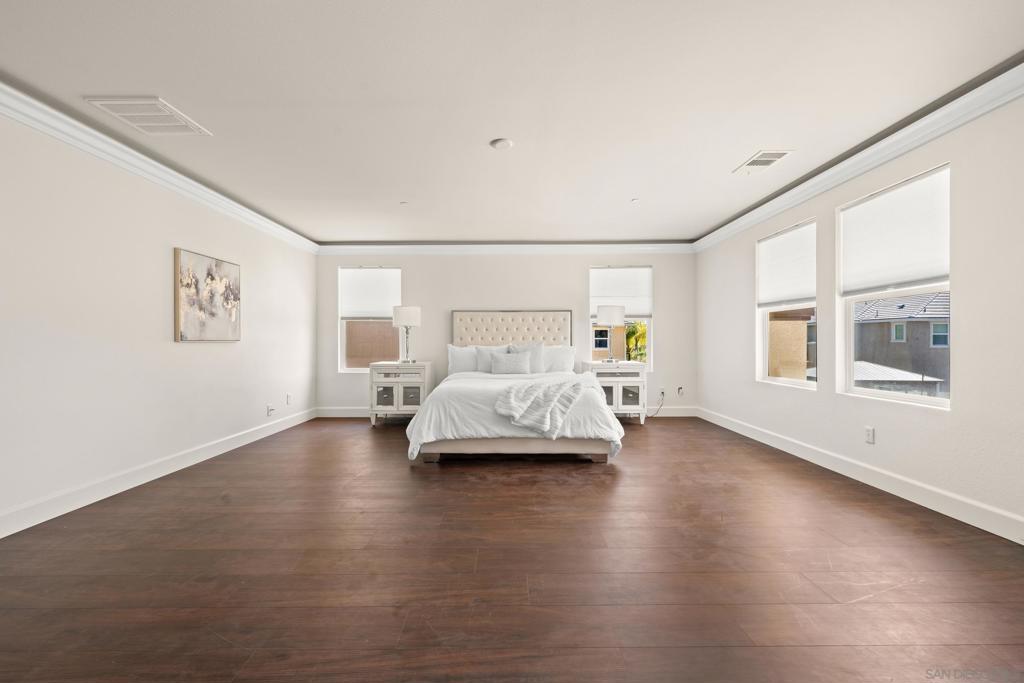 39099 Crown Ranch Rd