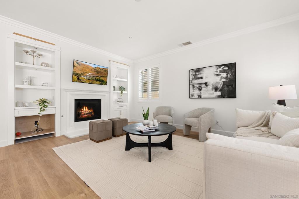 39099 Crown Ranch Rd