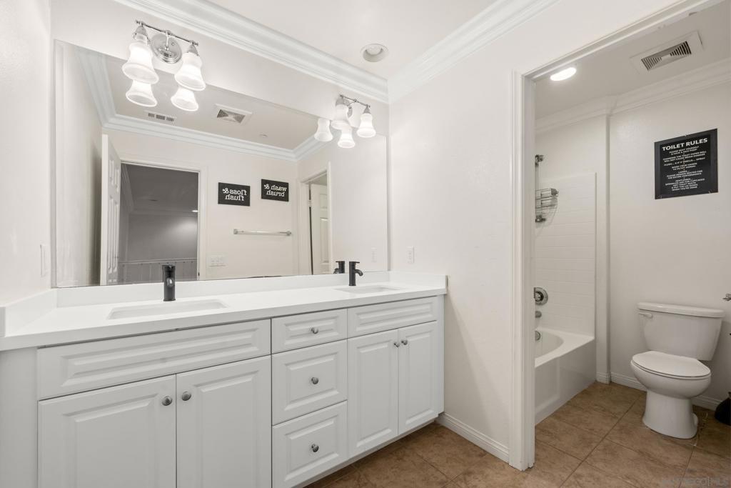 39099 Crown Ranch Rd